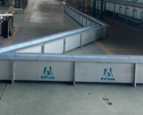 Launder for Casting Molten Metal