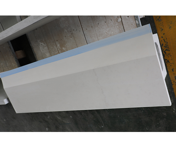 Embout de roulette en aluminium